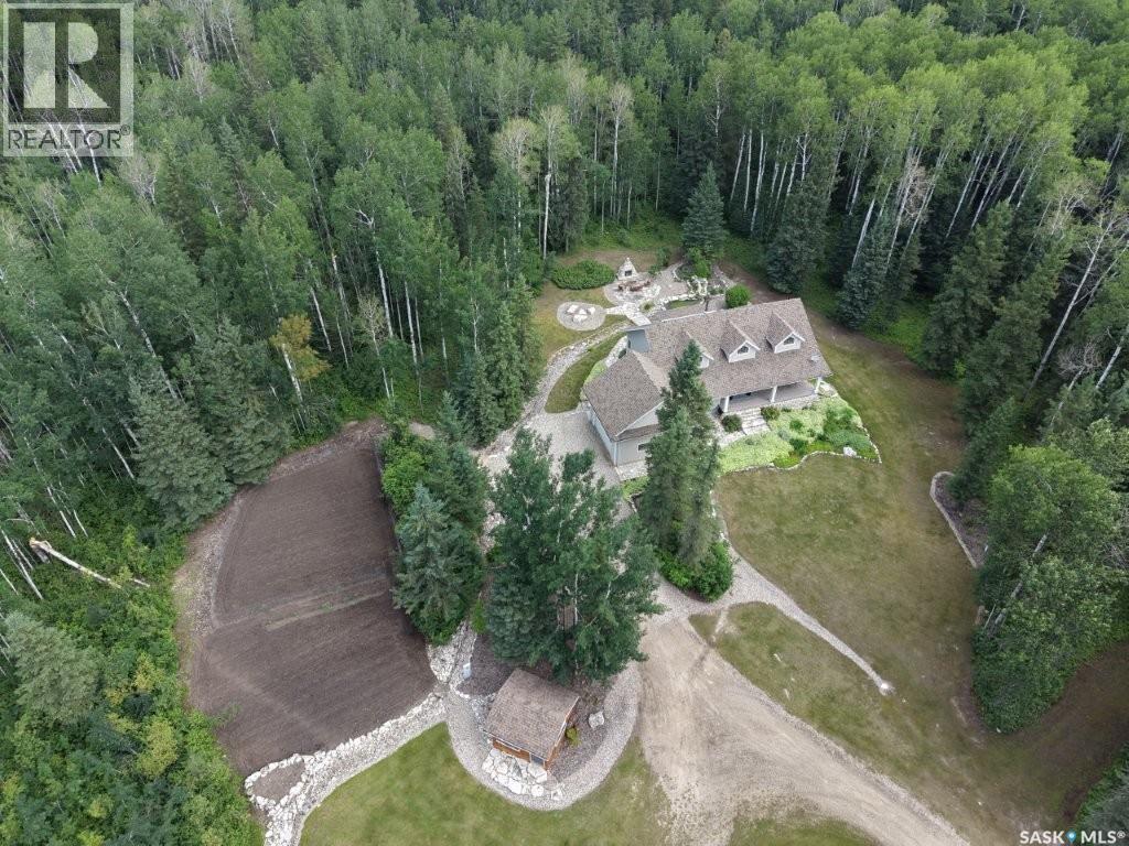 4.96 acres move in ready property - Image 59