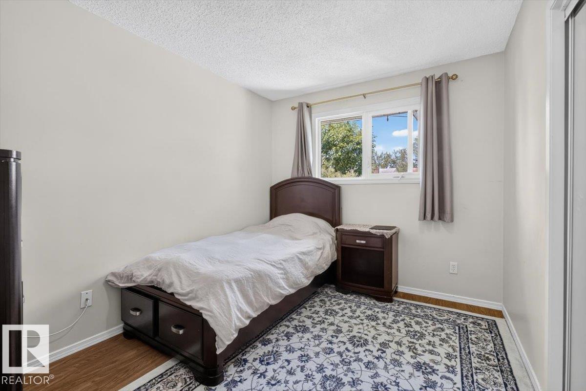 14735 123 ST NW - 18