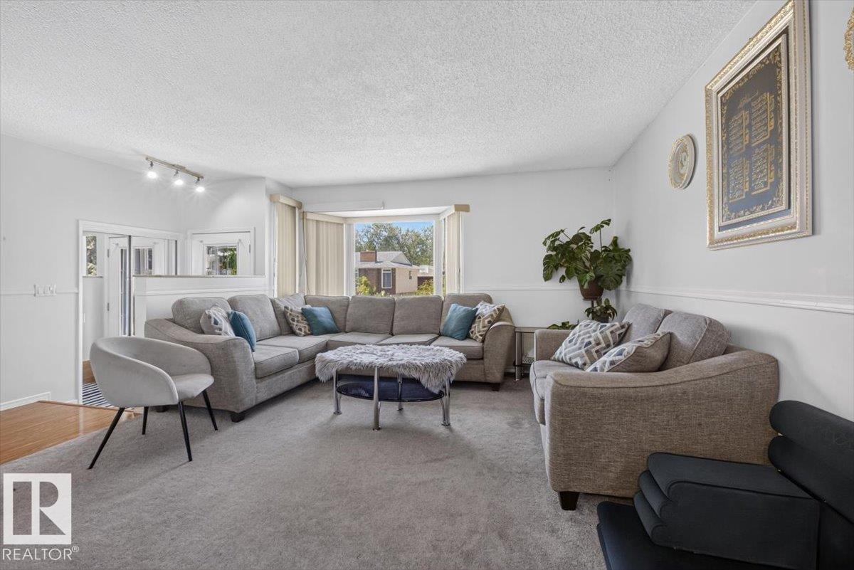 14735 123 ST NW - 8