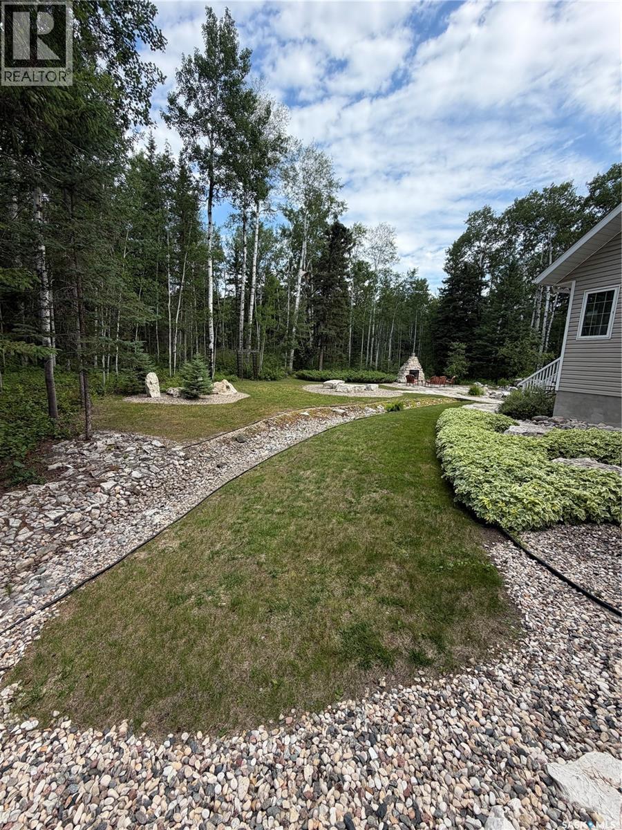 4.96 acres move in ready property - Image 39