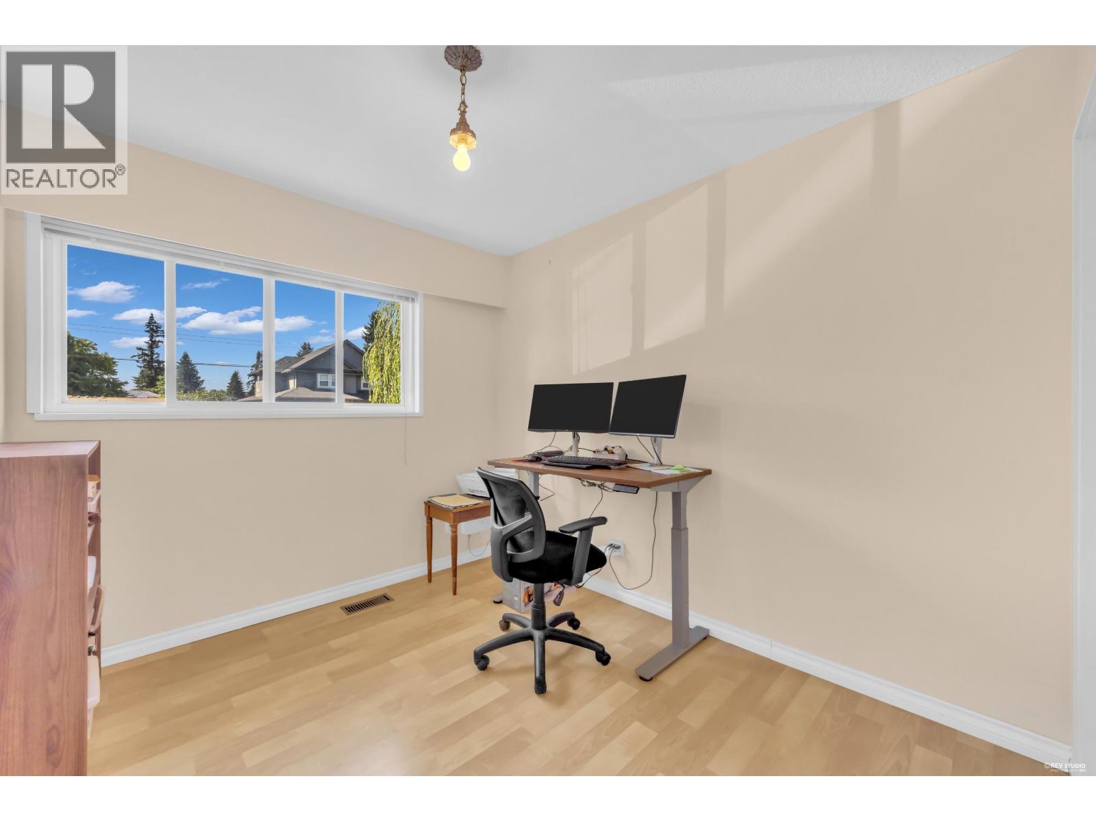 1749 DORSET AVENUE, Port Coquitlam