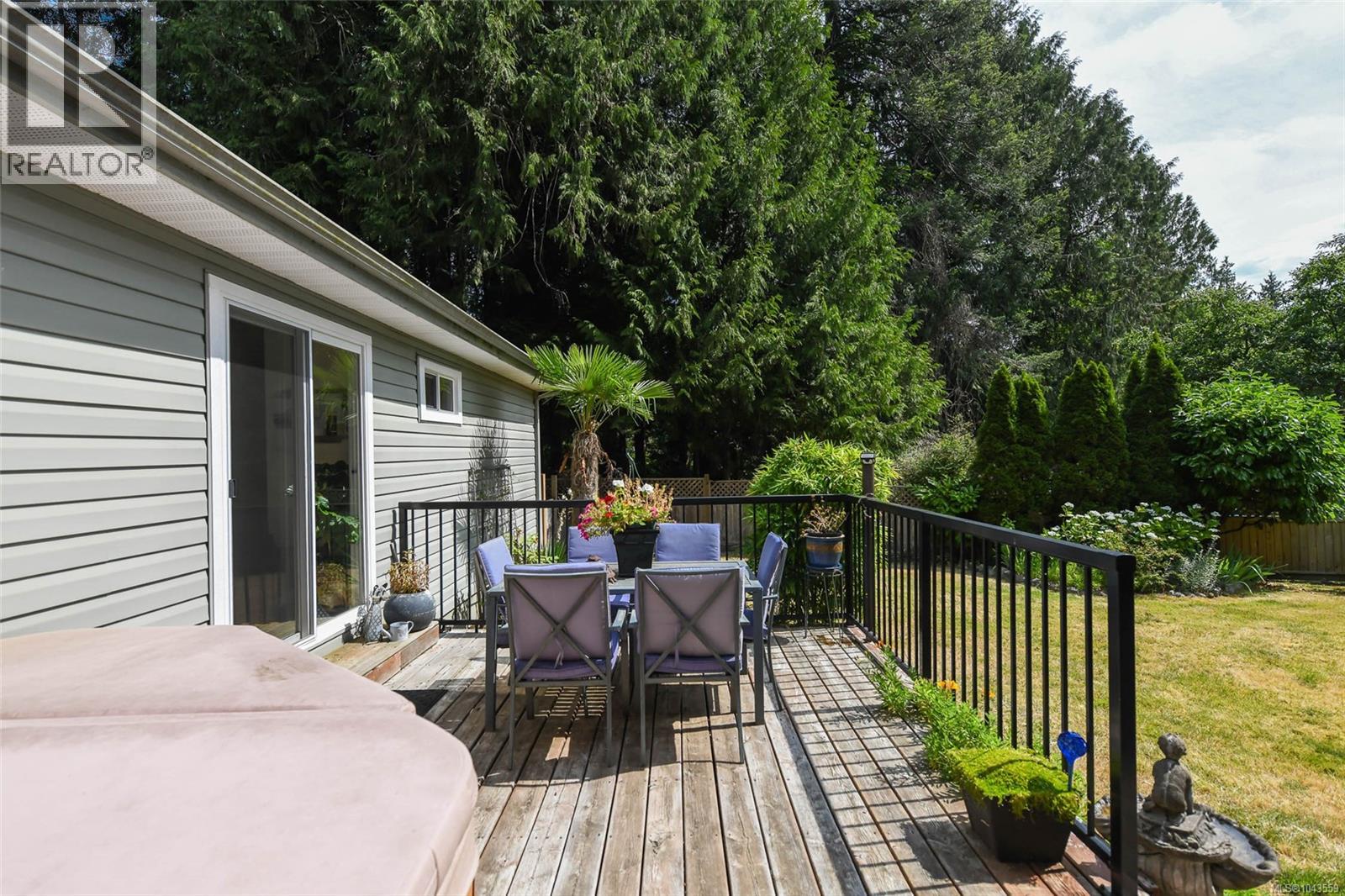 100 Baynes Dr - 13