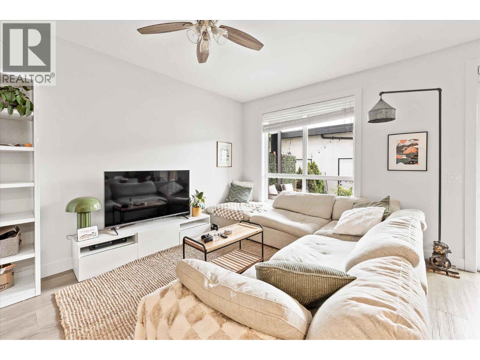 #3 795 Stockwell Avenue - 13