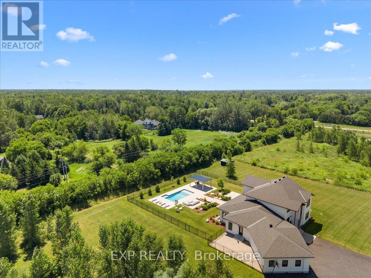 Homes for Sale in Ottawa – 229 CEDAR POND ROAD – By Peter Sagos - Image 47