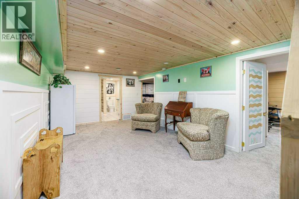 4836 49 Street - 15