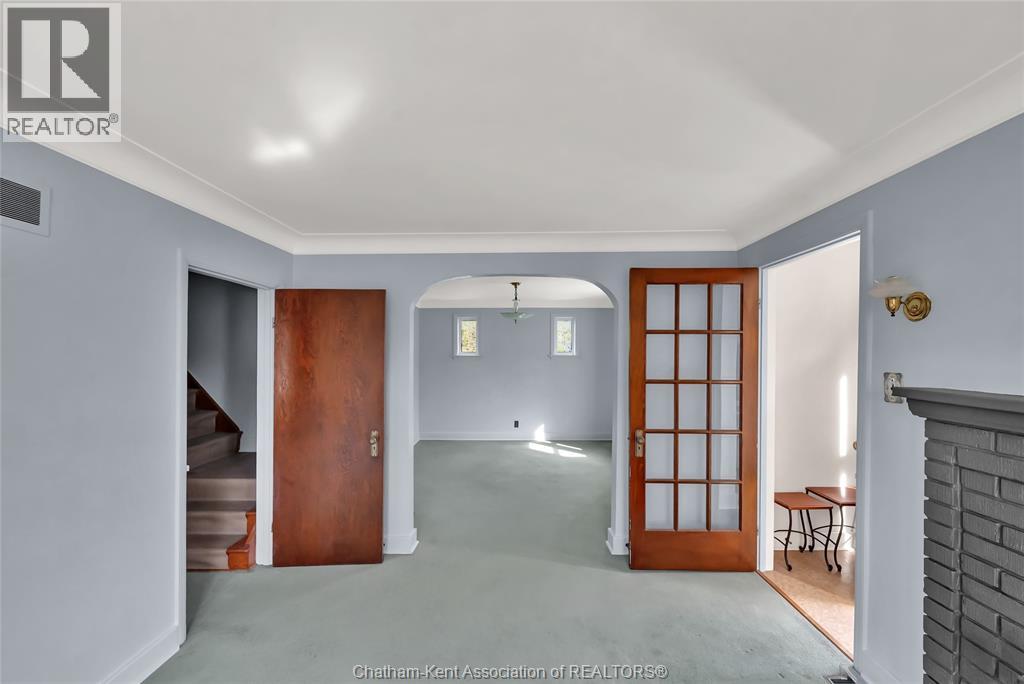 17 Grand AVENUE - 17