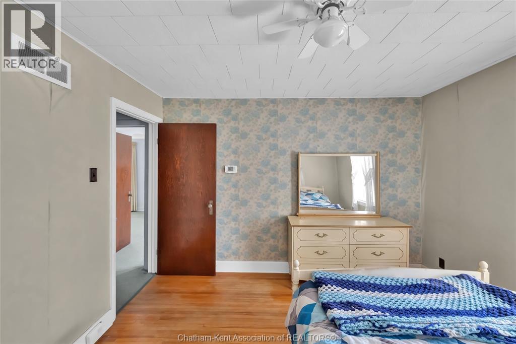 17 Grand AVENUE - 25