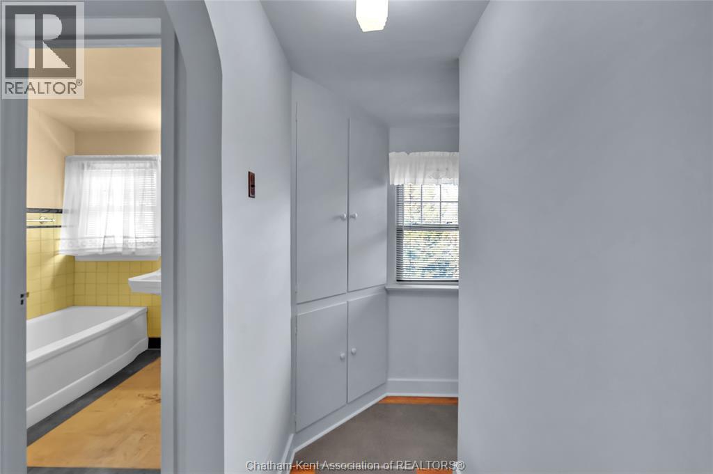 17 Grand AVENUE - 28