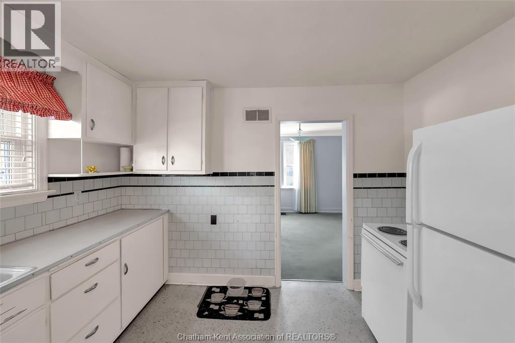 17 Grand AVENUE - 9