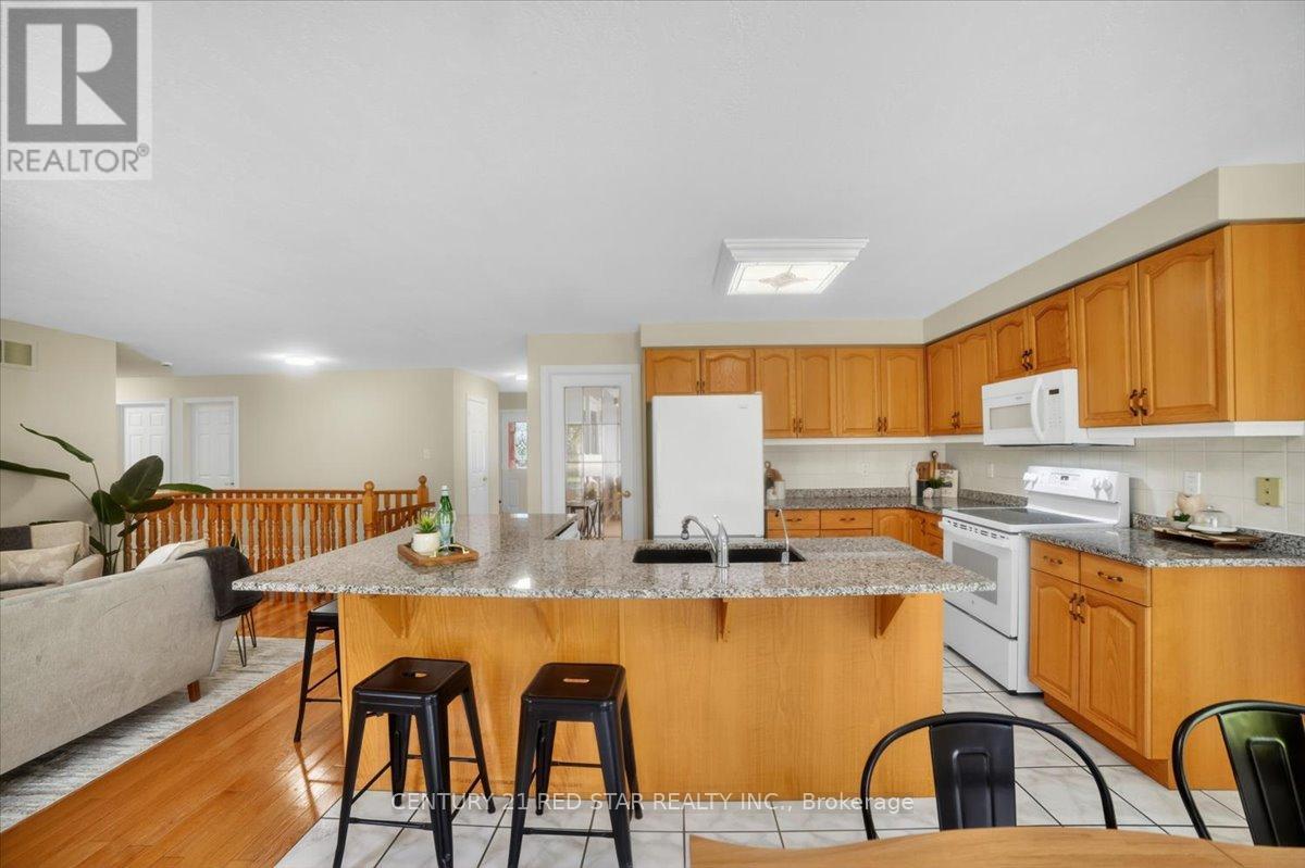 1775 LORETTA AVENUE - 12