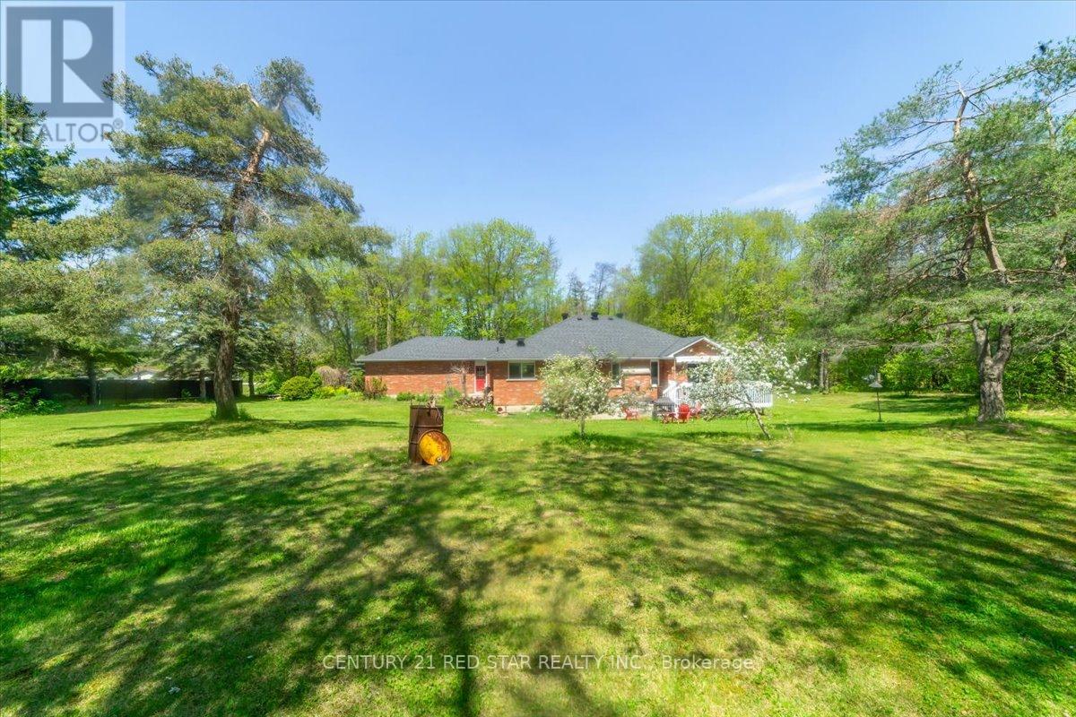 1775 LORETTA AVENUE - 31