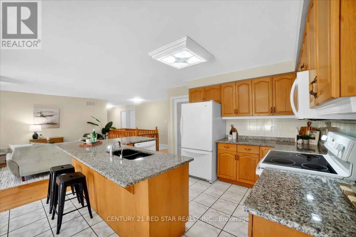 1775 LORETTA AVENUE - 13