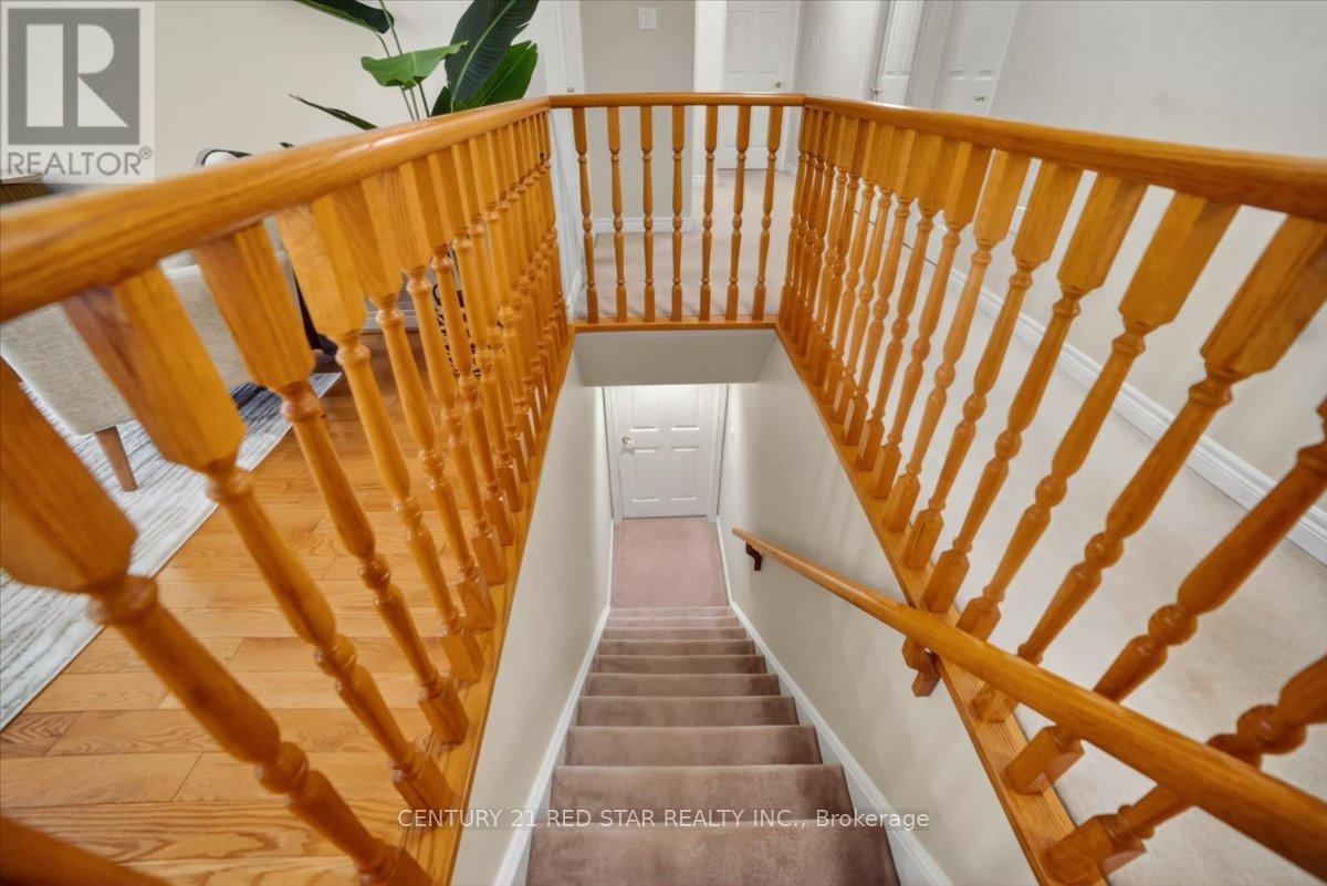 1775 LORETTA AVENUE - 27