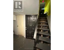 Store Front - 854 Bathurst Street, Toronto, ON M5R3G2 Photo 18
