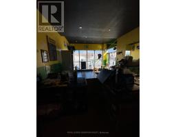 Store Front - 854 Bathurst Street, Toronto, ON M5R3G2 Photo 34