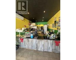 Store Front - 854 Bathurst Street, Toronto, ON M5R3G2 Photo 8
