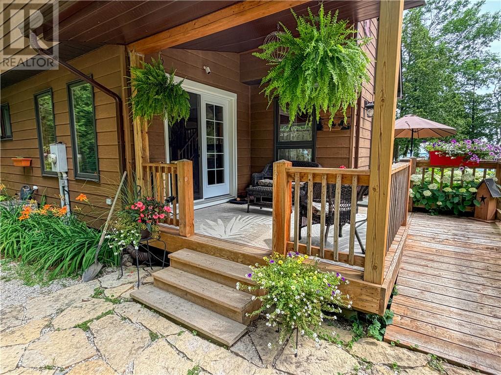 168 Fox Run Way - 4