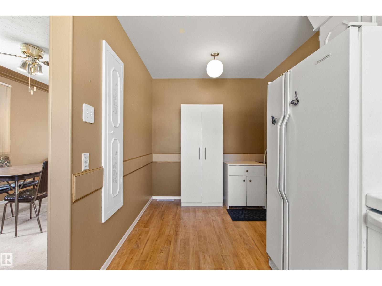 12316 135 AV NW - 16