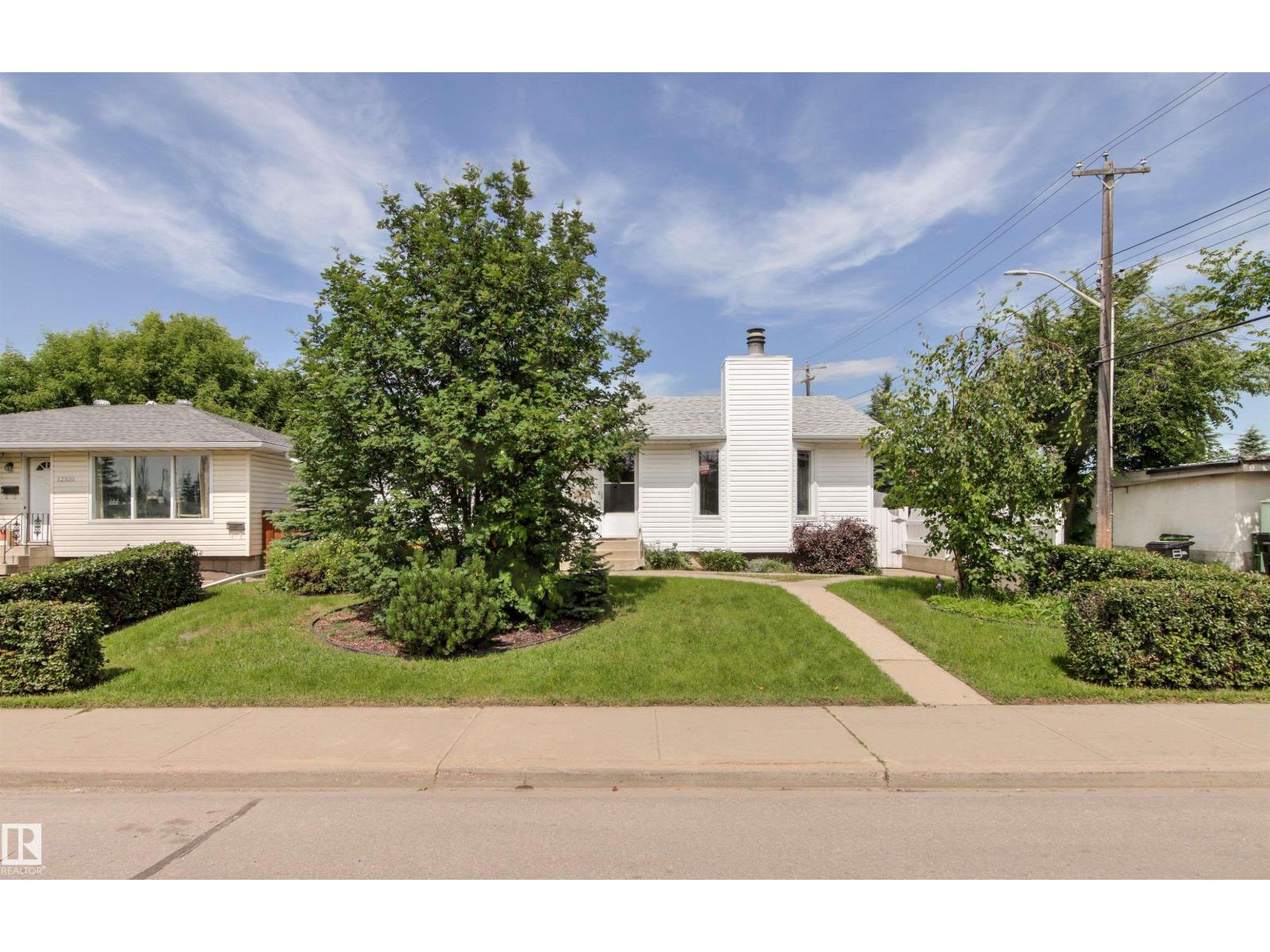 12316 135 AV NW - 1