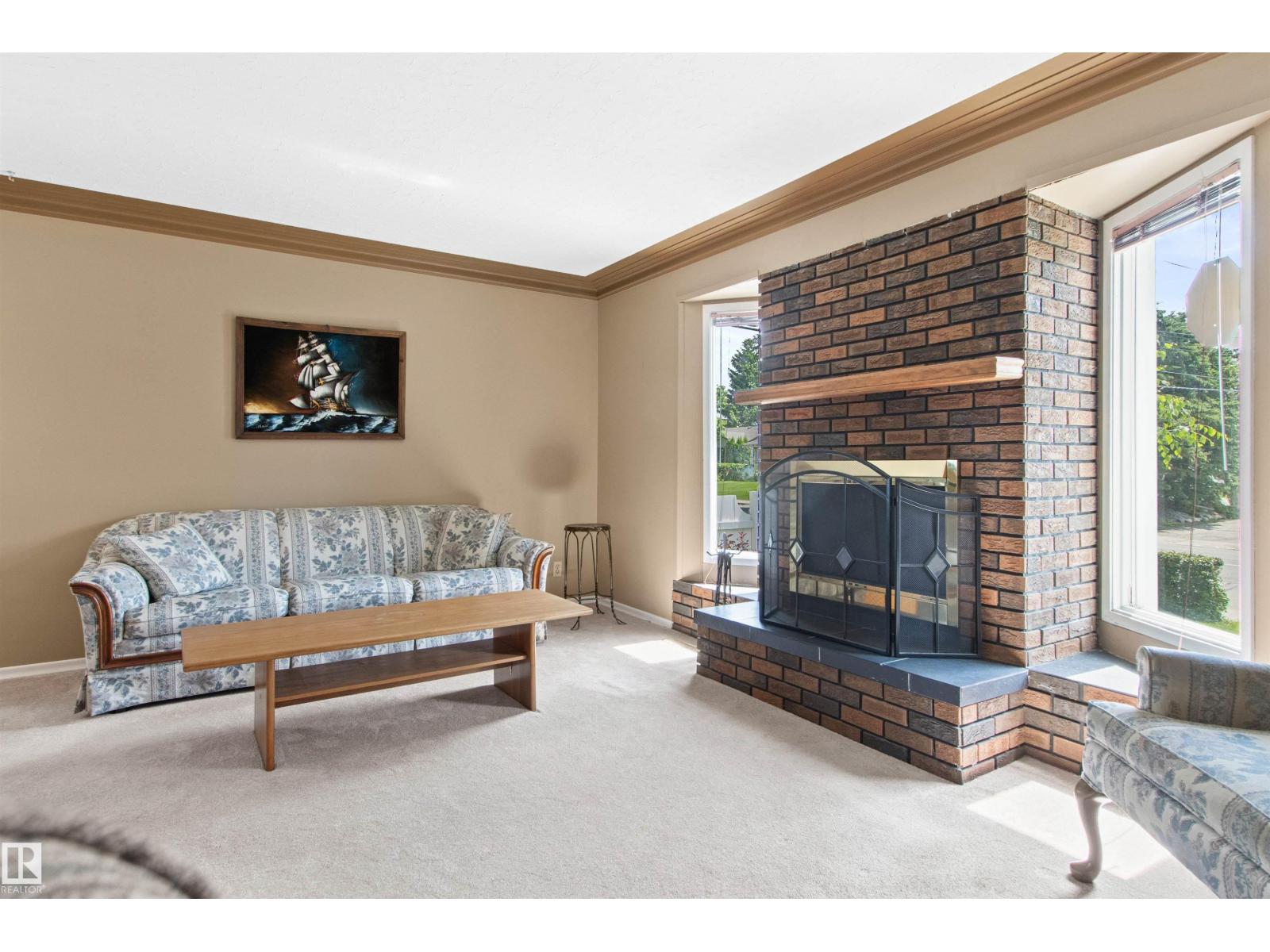 12316 135 AV NW - 7