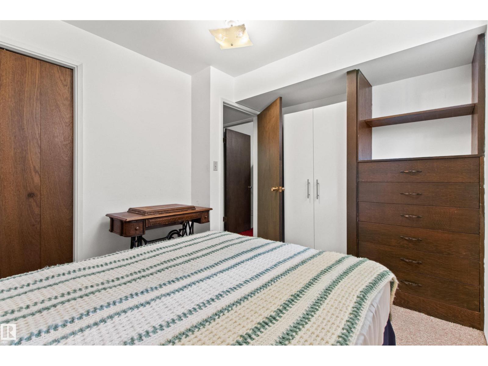 12316 135 AV NW - 50