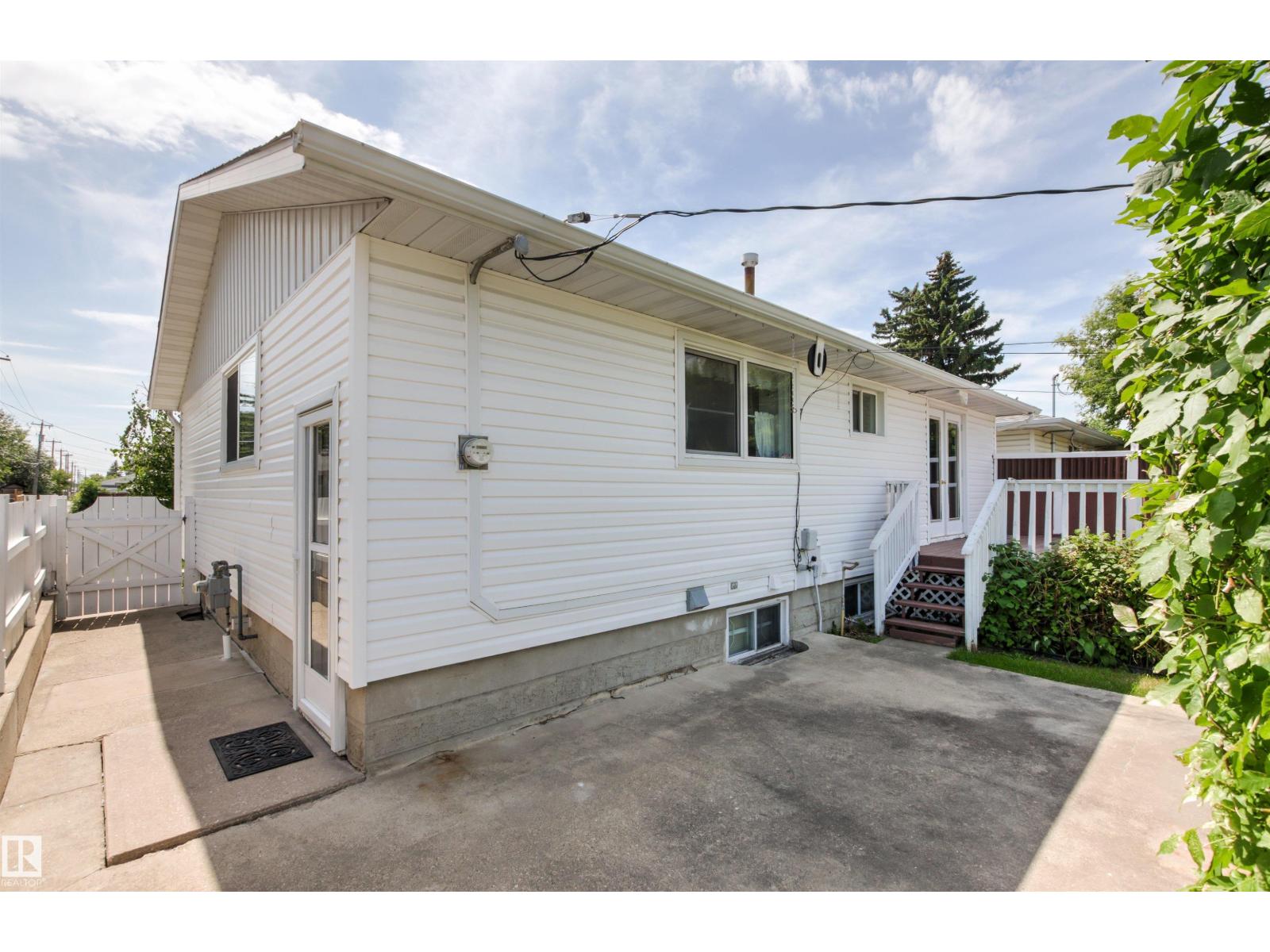 12316 135 AV NW - 62