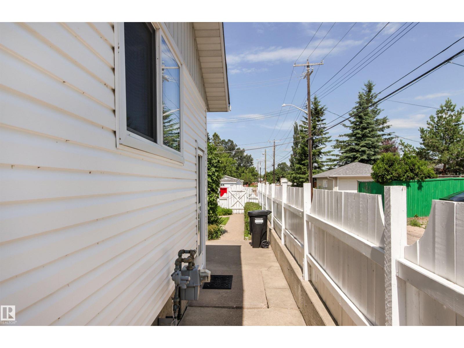 12316 135 AV NW - 56