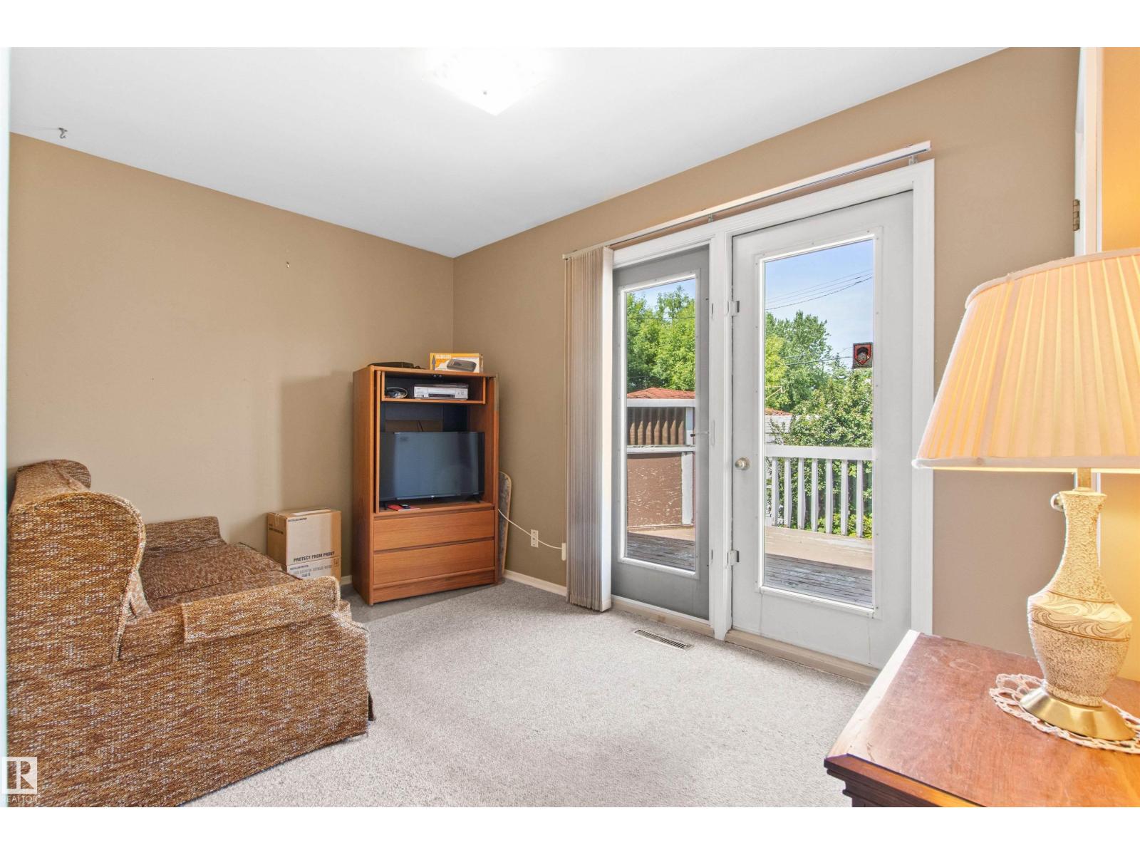 12316 135 AV NW - 24
