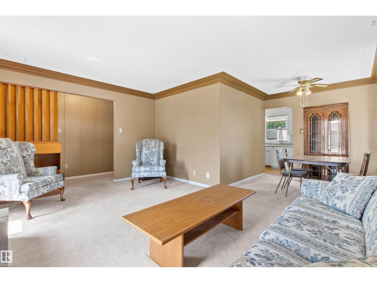 12316 135 AV NW - 9