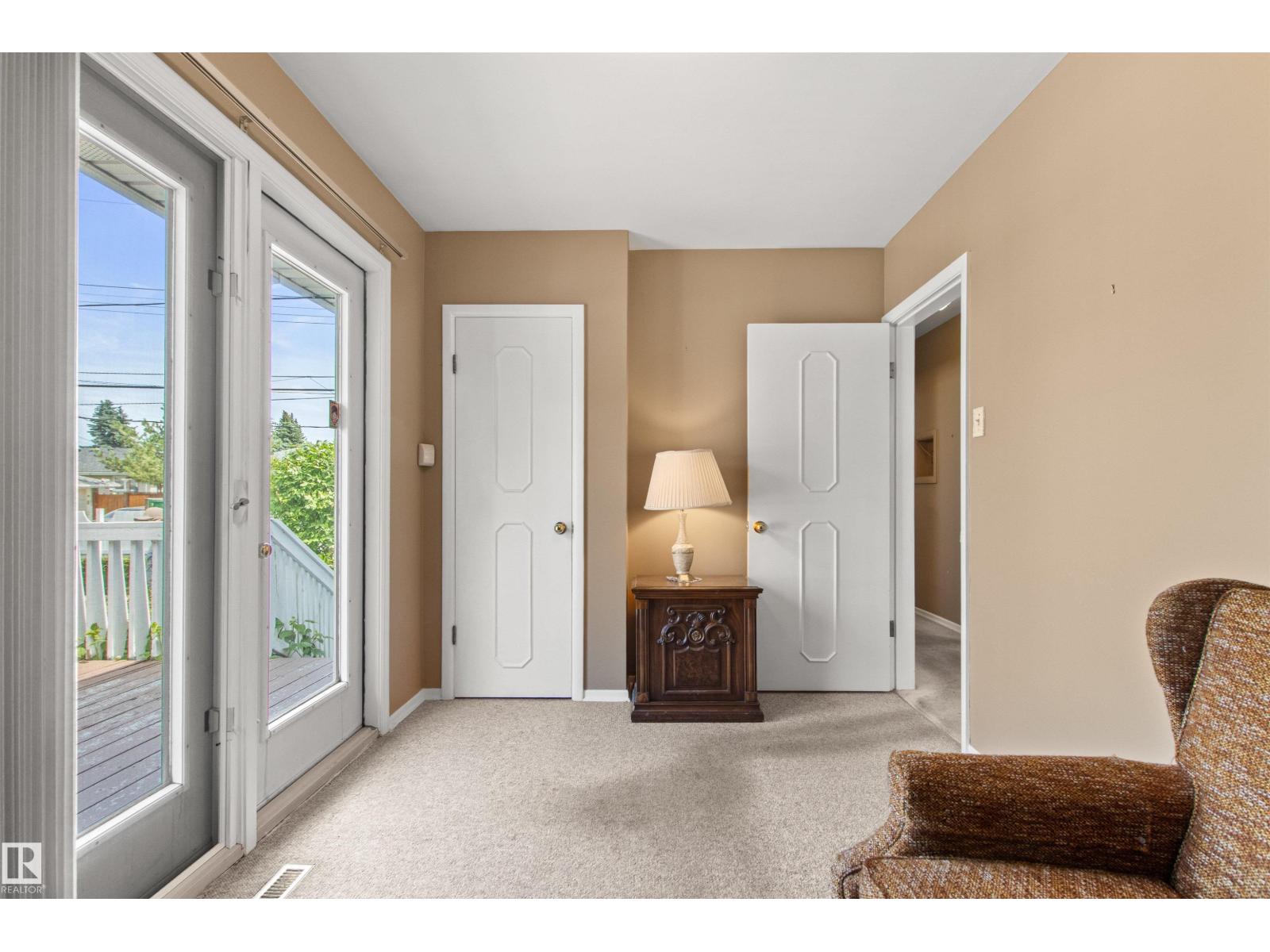 12316 135 AV NW - 25