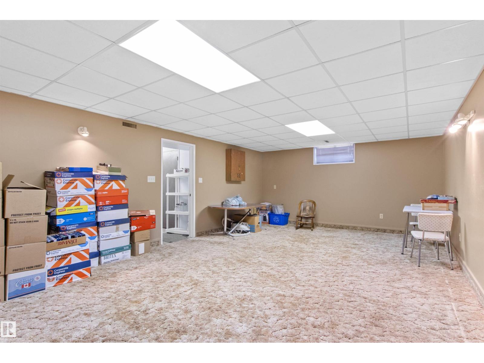 12316 135 AV NW - 41