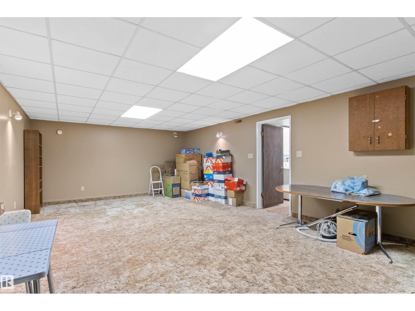 12316 135 AV NW - 42