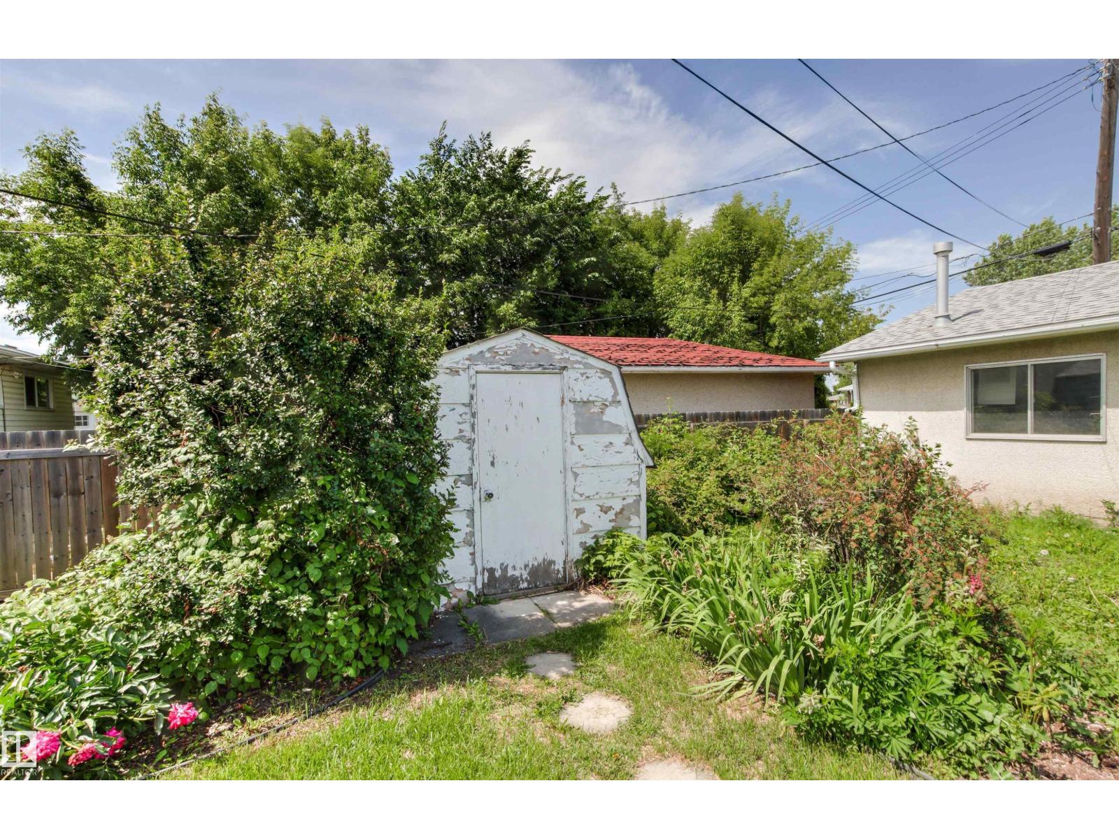 12316 135 AV NW - 71