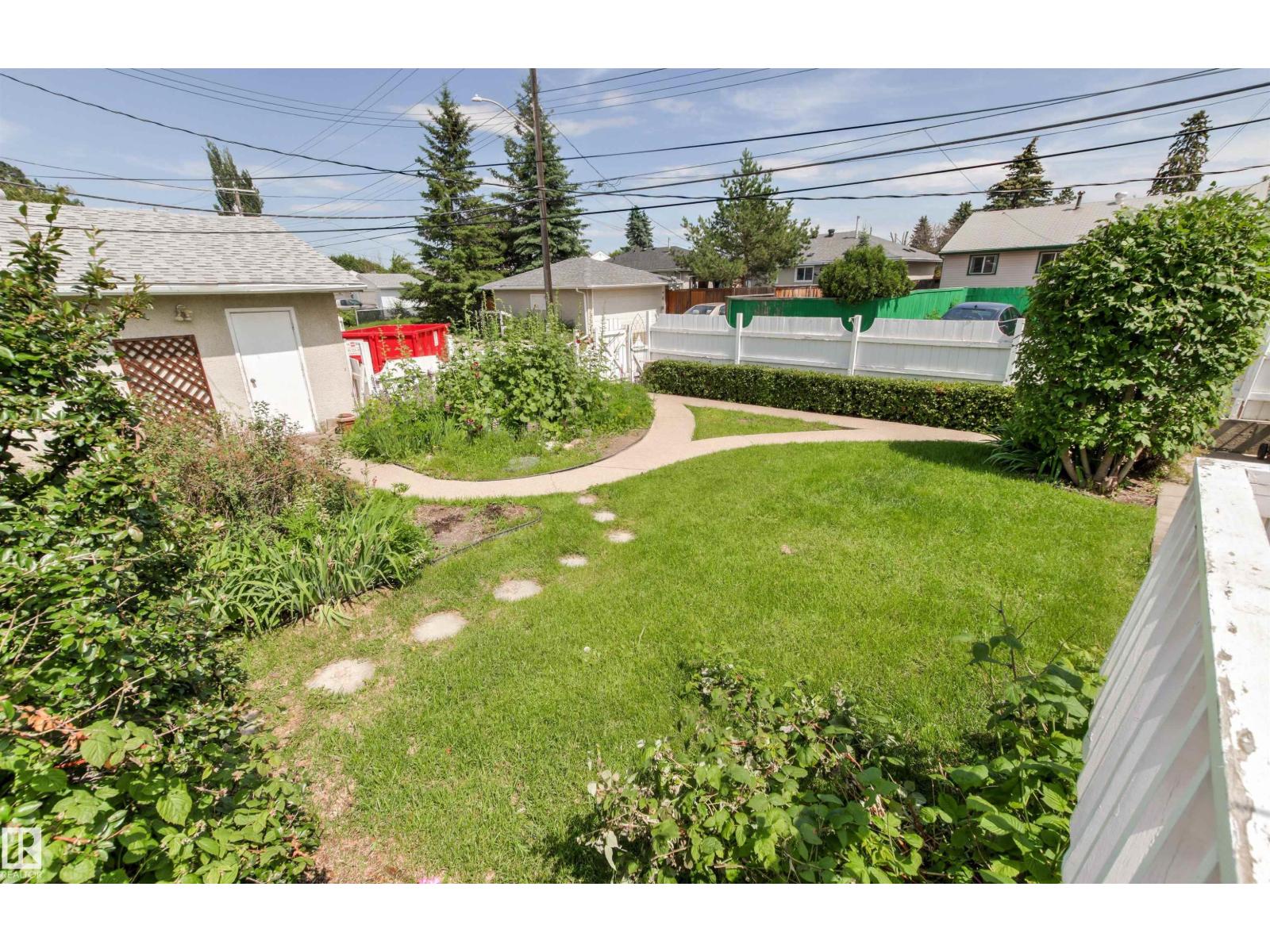 12316 135 AV NW - 68