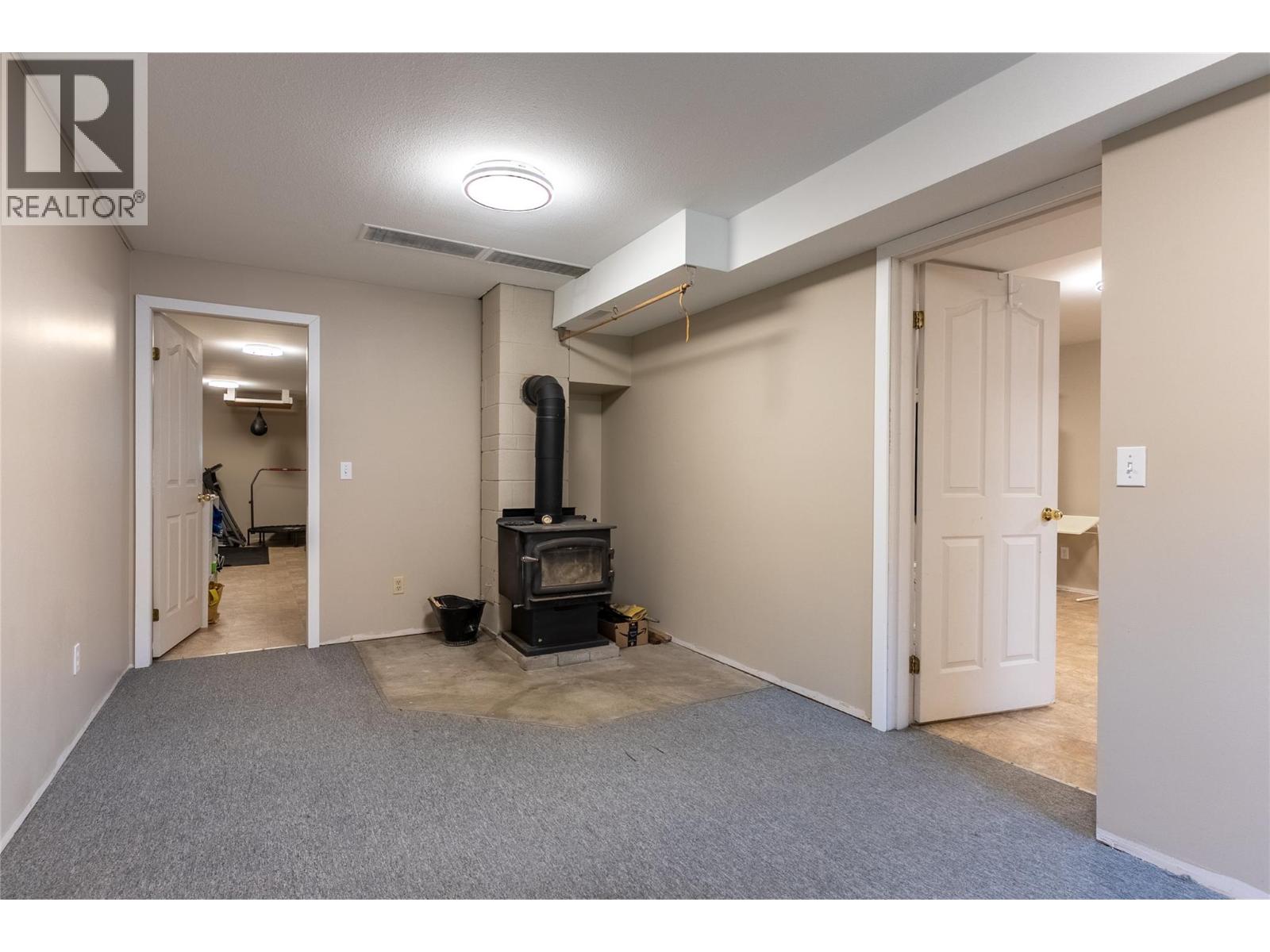 356 DALADON Drive - Image 25