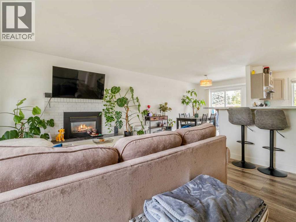 1109 Lakemount Boulevard S - 5