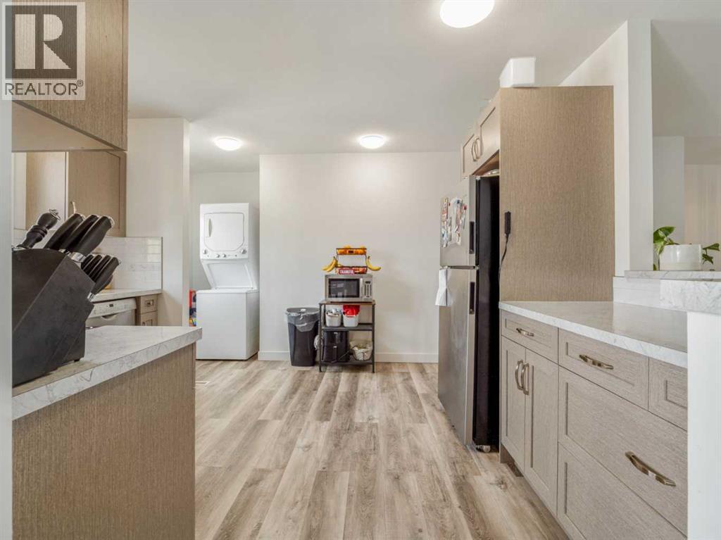 1109 Lakemount Boulevard S - 11