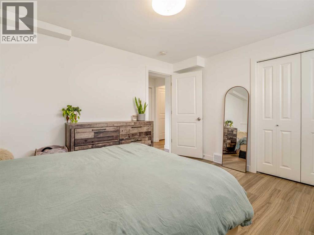 1109 Lakemount Boulevard S - 34