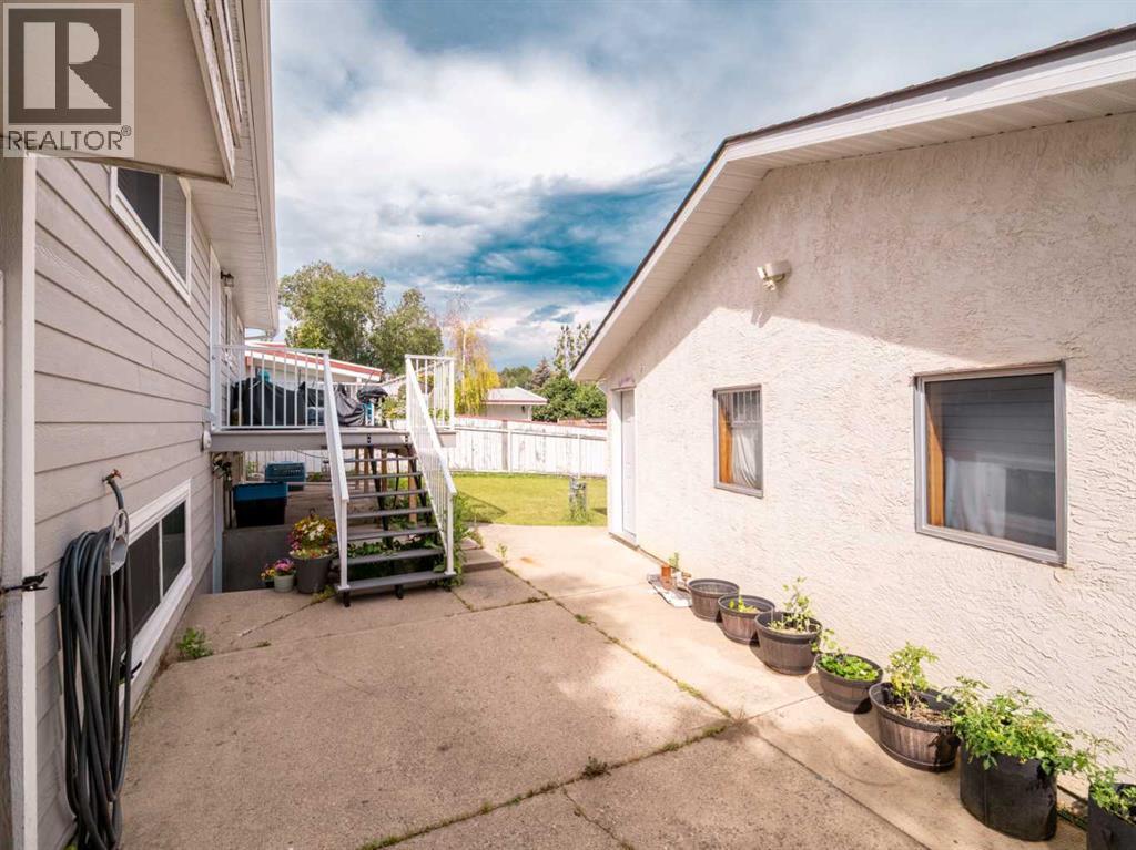 1109 Lakemount Boulevard S - 41