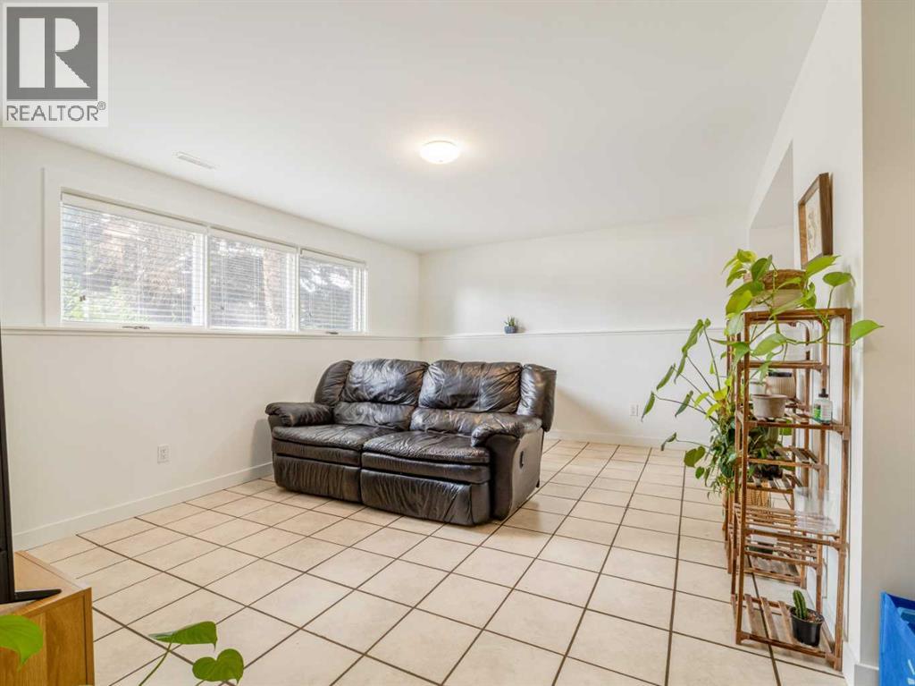 1109 Lakemount Boulevard S - 24