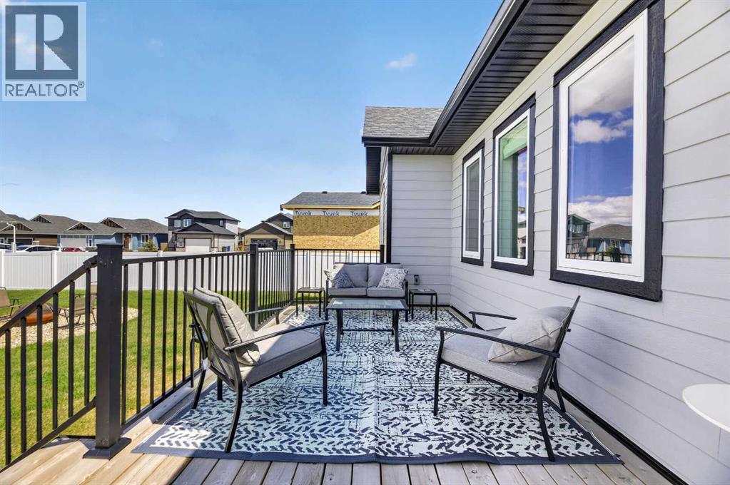 40 Viceroy Crescent - 46
