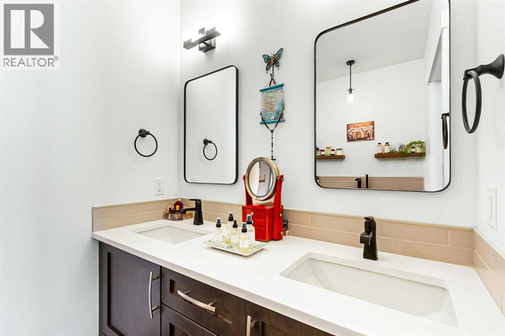 40 Viceroy Crescent - 24