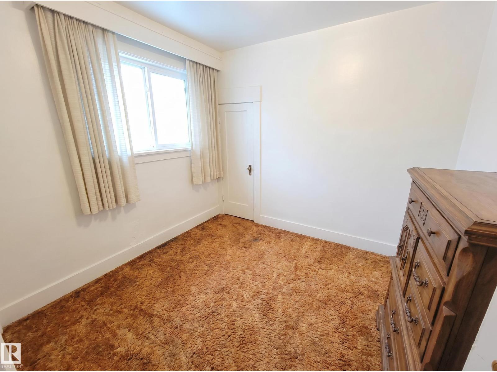 11405 97 ST NW - 11