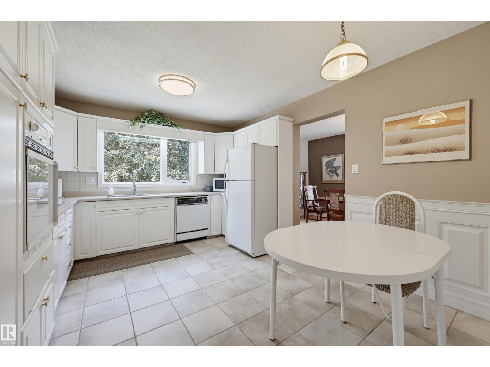 8724 187 ST NW - 14