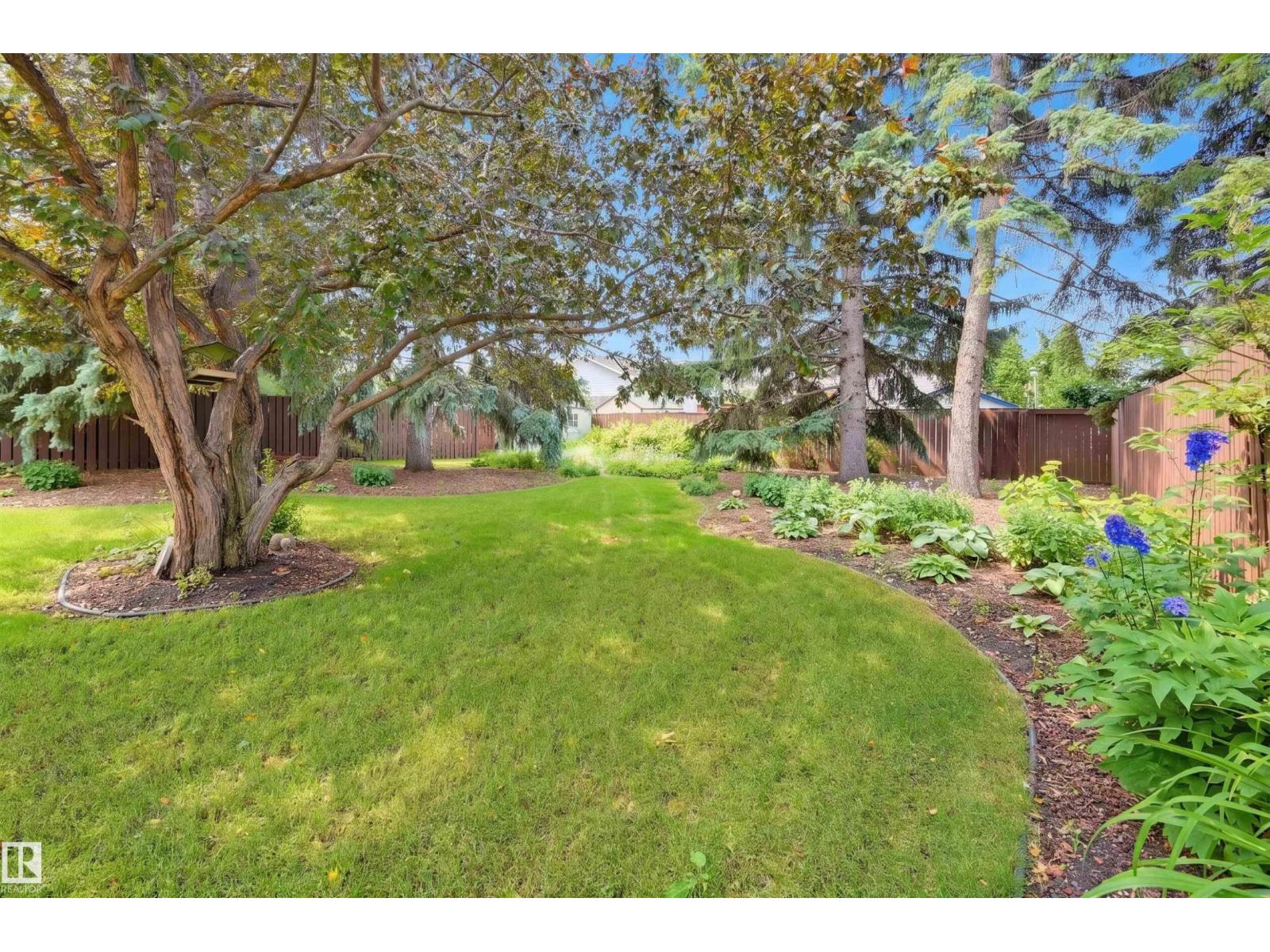 8724 187 ST NW - 30