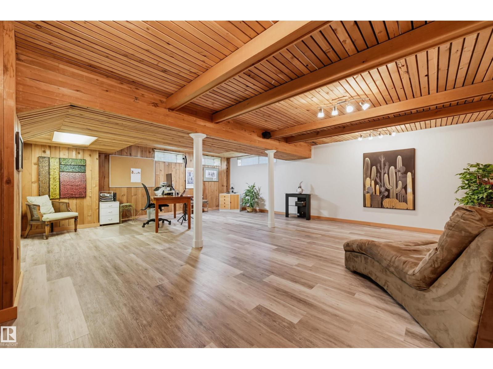 8724 187 ST NW - 50