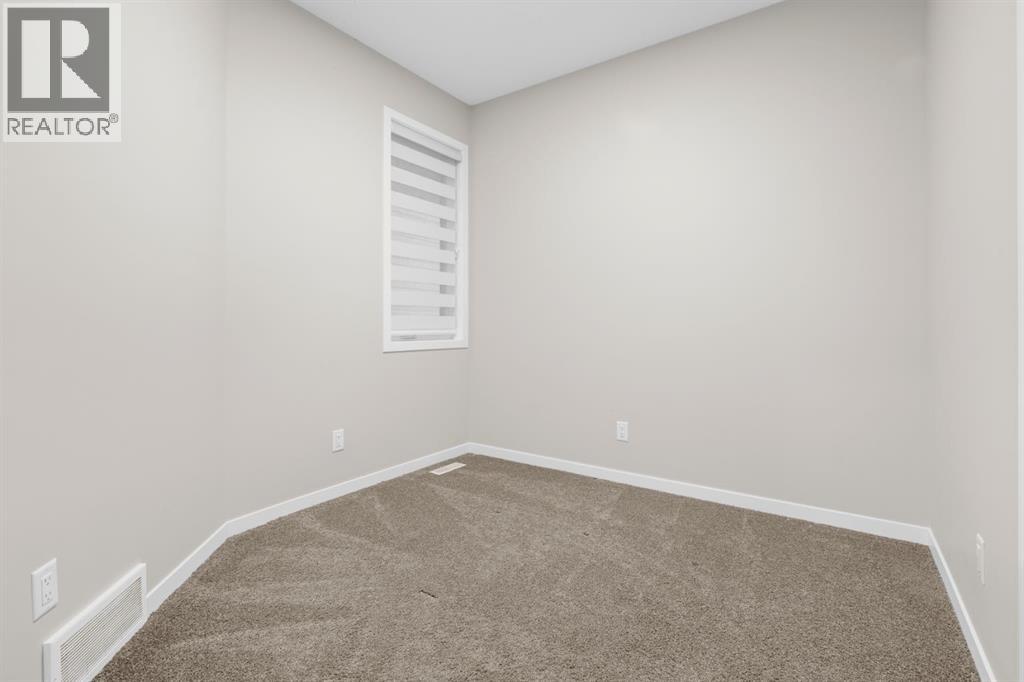 39 Herron Rise NE - 11