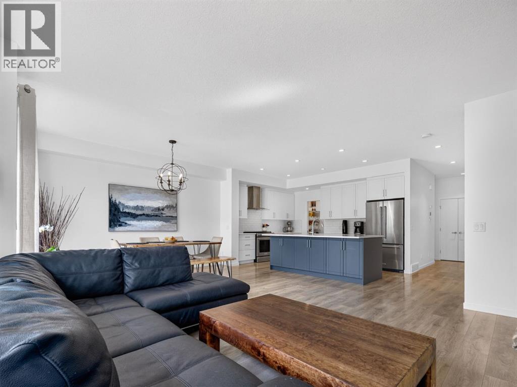 228 Masters Crescent SE - 20
