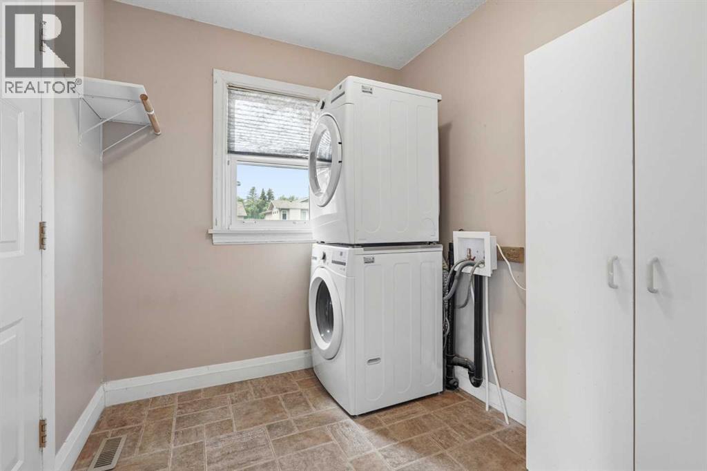 2014 15 Street - 27