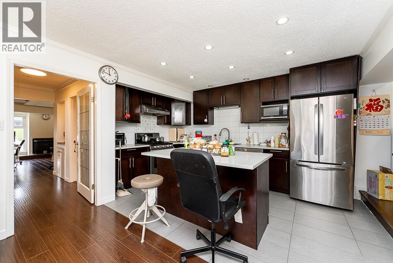 Thumbnail 13